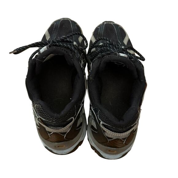 New Balance 572 Women's All-Terrain Running Shoes Black and Grey, Size 10 - Picture 4 of 8